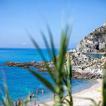 L' Arcobaleno Capo Vaticano